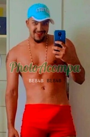 matheus-lupan-um-homem-safado-para-realizar-fantasias-big-1