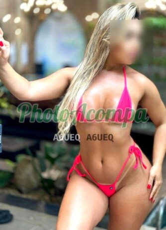 nicole-81-993574629-galega-siliconada-especialista-em-anal-adoro-dar-o-cuzinho-big-1