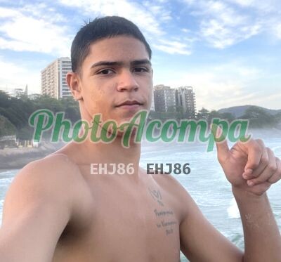 rodrigo-gostoso-e-pronto-para-encher-de-teso-venham-big-1