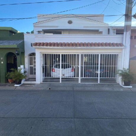 casa-en-venta-rincon-de-las-plazas-en-mazatlan-clasf-animales-big-0