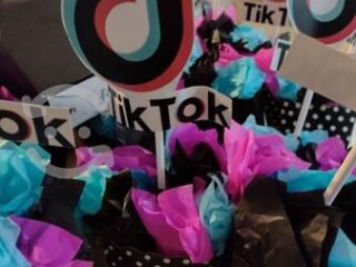 26 centros de mesa de tik tok en Mazatlán | Clasf formacion-y-libros