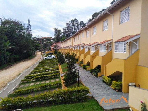 casa-de-temporada-em-centro-serra-negra-sao-paulo-casa-em-condominio-fechado-big-0