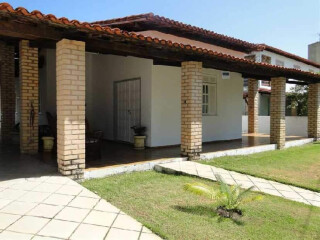 Casa de temporada em Guarajuba, Camacari Bahia. Guarajuba - Condominio Paraiso - Casa 34 com Churrasqueira