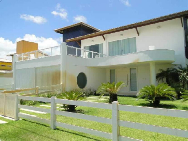 casa-de-temporada-em-guarajuba-camacari-bahia-venda-ou-aluguel-temporada-casa-54-suites-com-ar-split-piscina-e-churrasqueira-guarajuba-big-0